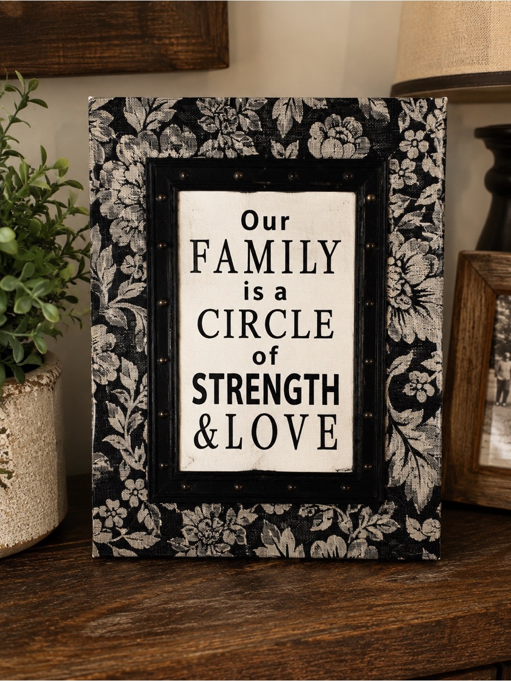 Home Decor Canvas Wall Picture “Family Circle of Strength‎” Wall Hanging